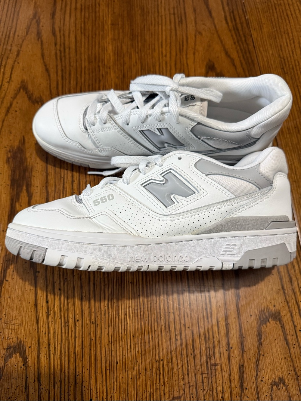 Women’s New Balance 550 White with Light Gray Accents. No box great condition.